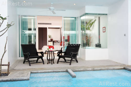 The Old Phuket Hotel 10